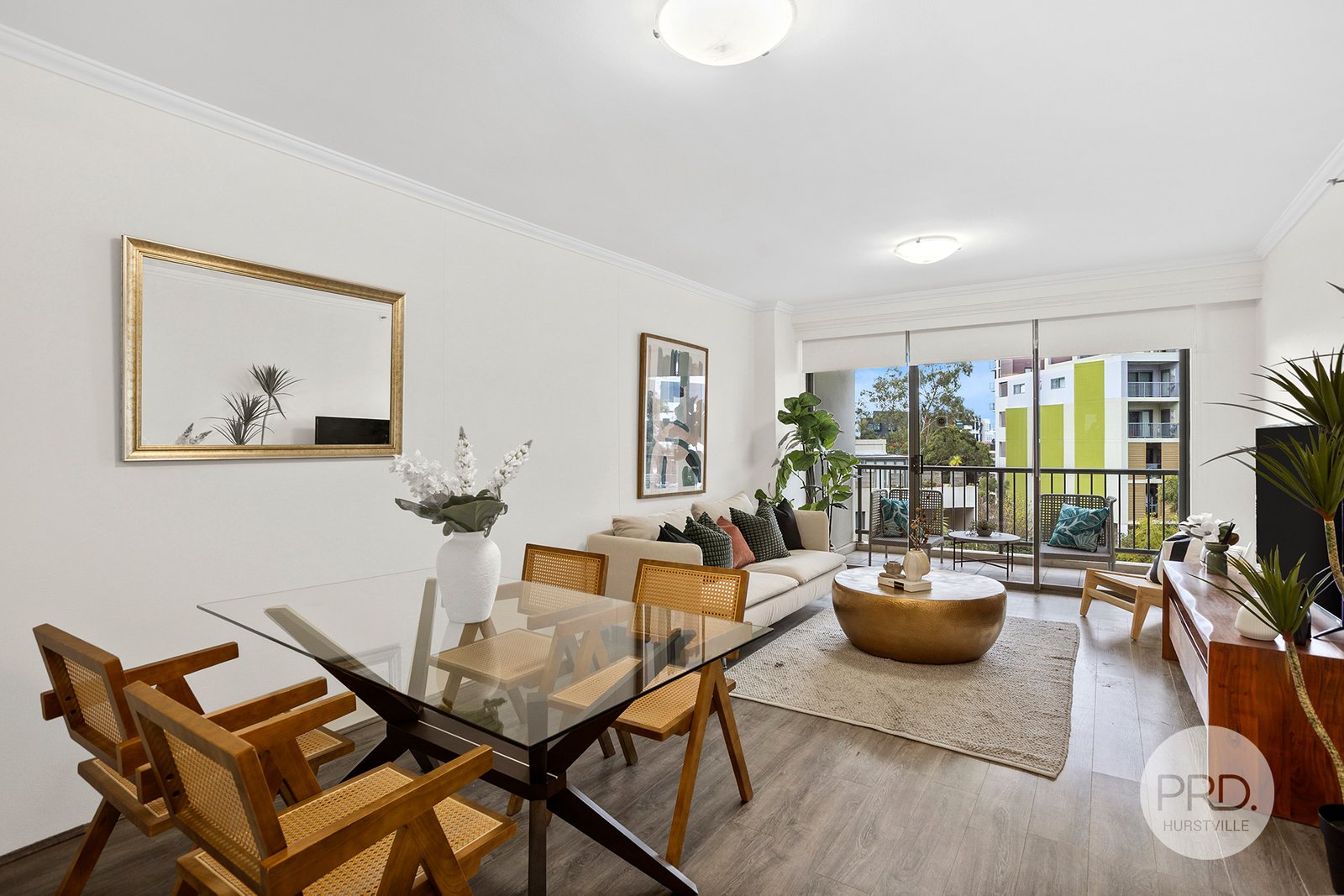 169/323 Forest Road HURSTVILLE 1