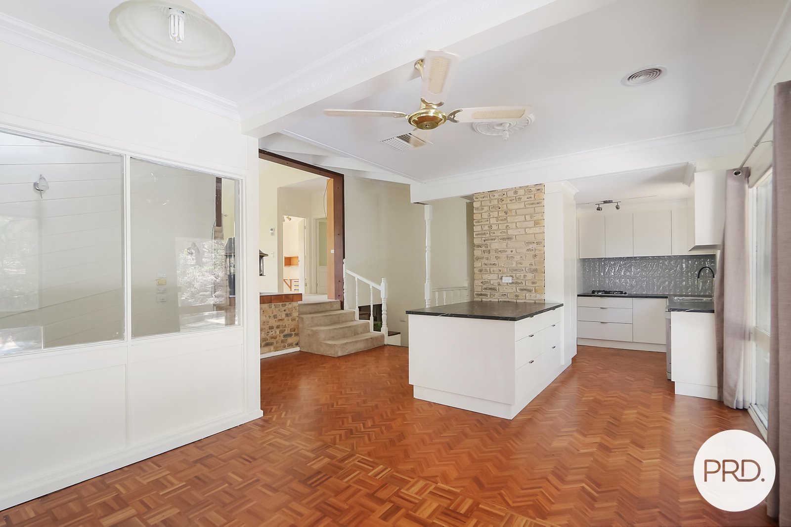 1/695 Hodge Street GLENROY 2
