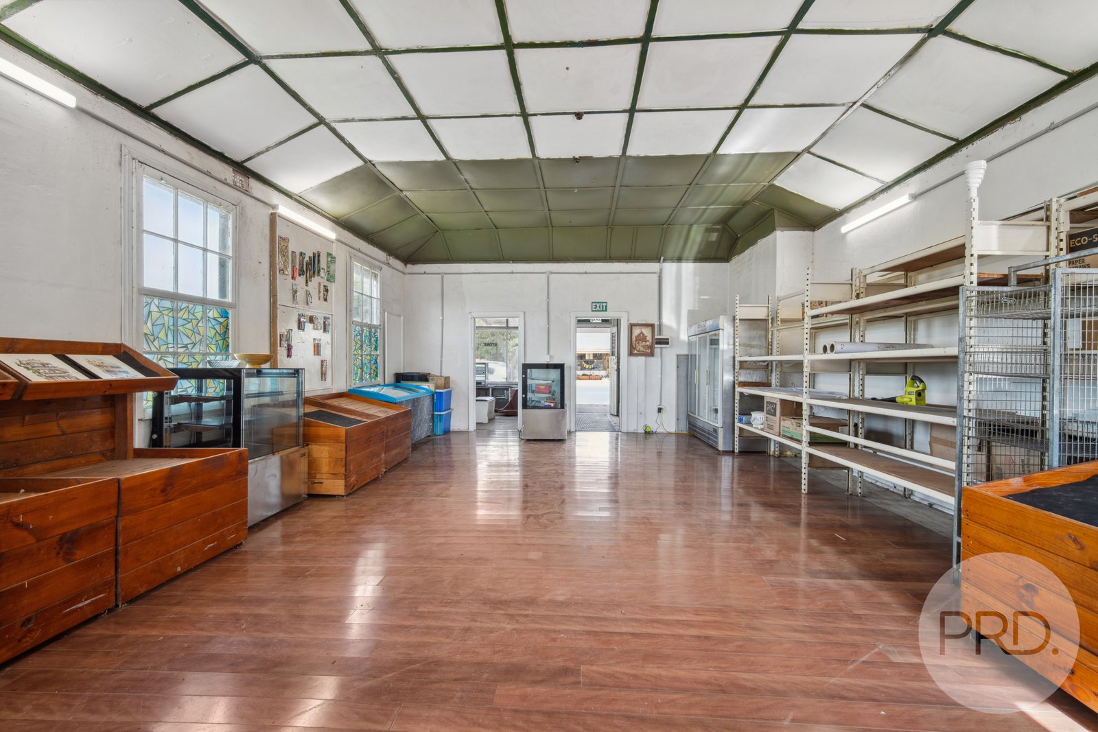 16A Anna Street URANA 18