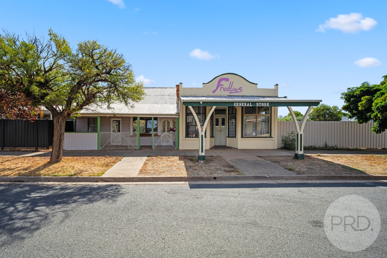 16A Anna Street URANA 2