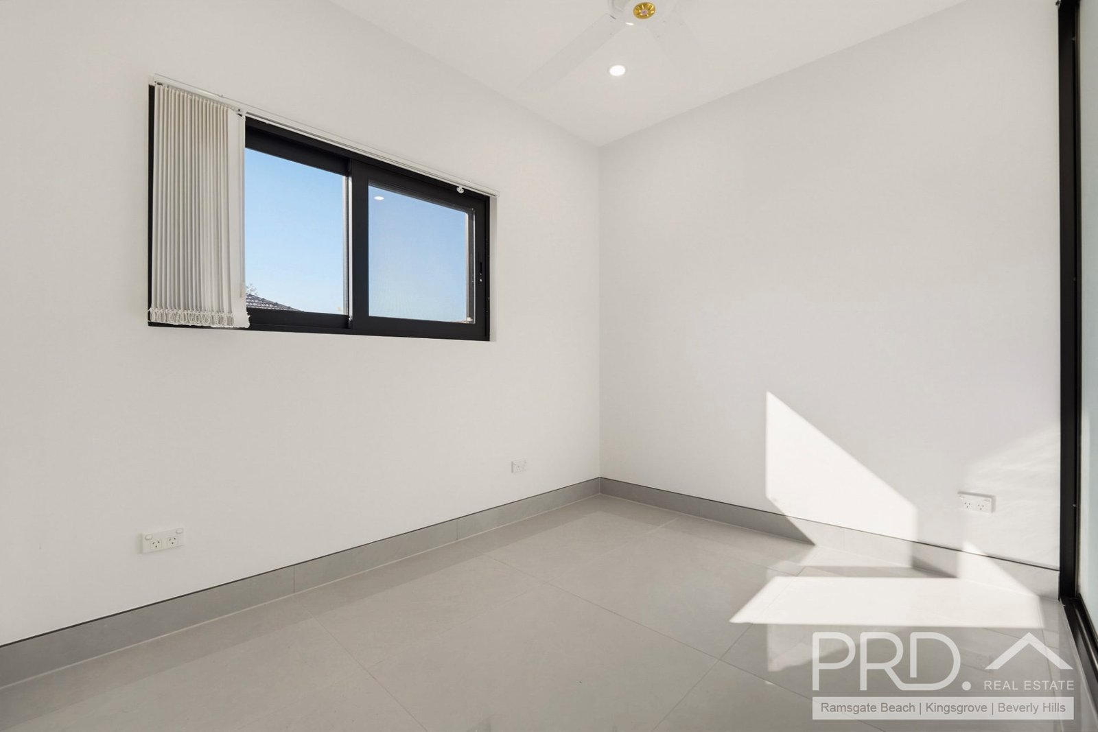 16A Barnards Avenue HURSTVILLE 4