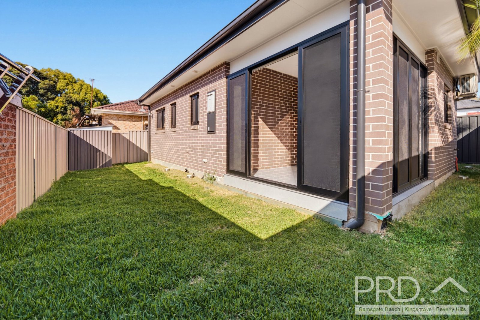 16A Barnards Avenue HURSTVILLE 6
