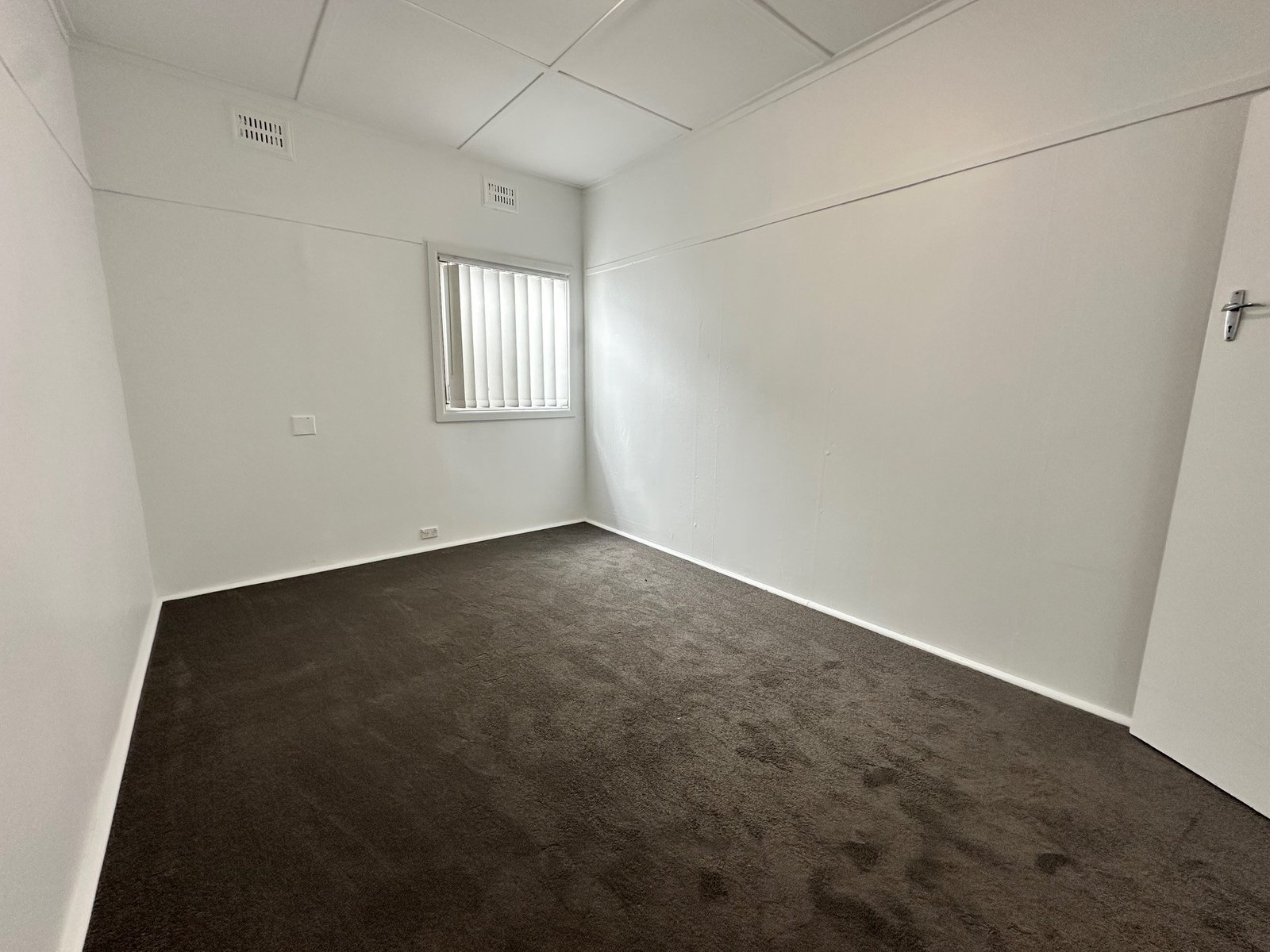 16A Caley Street CHIFLEY 6