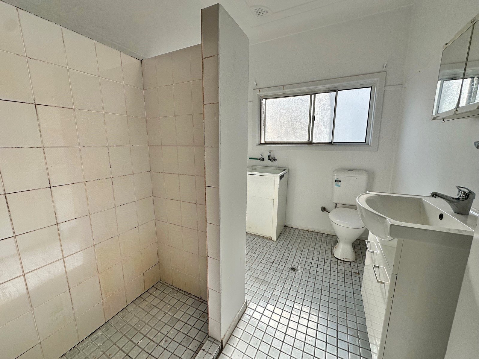 16A Caley Street CHIFLEY 8