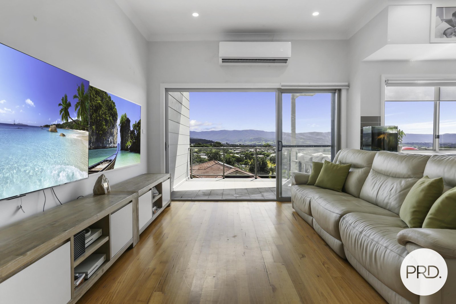 16A Clermont Crescent ALBION PARK 3