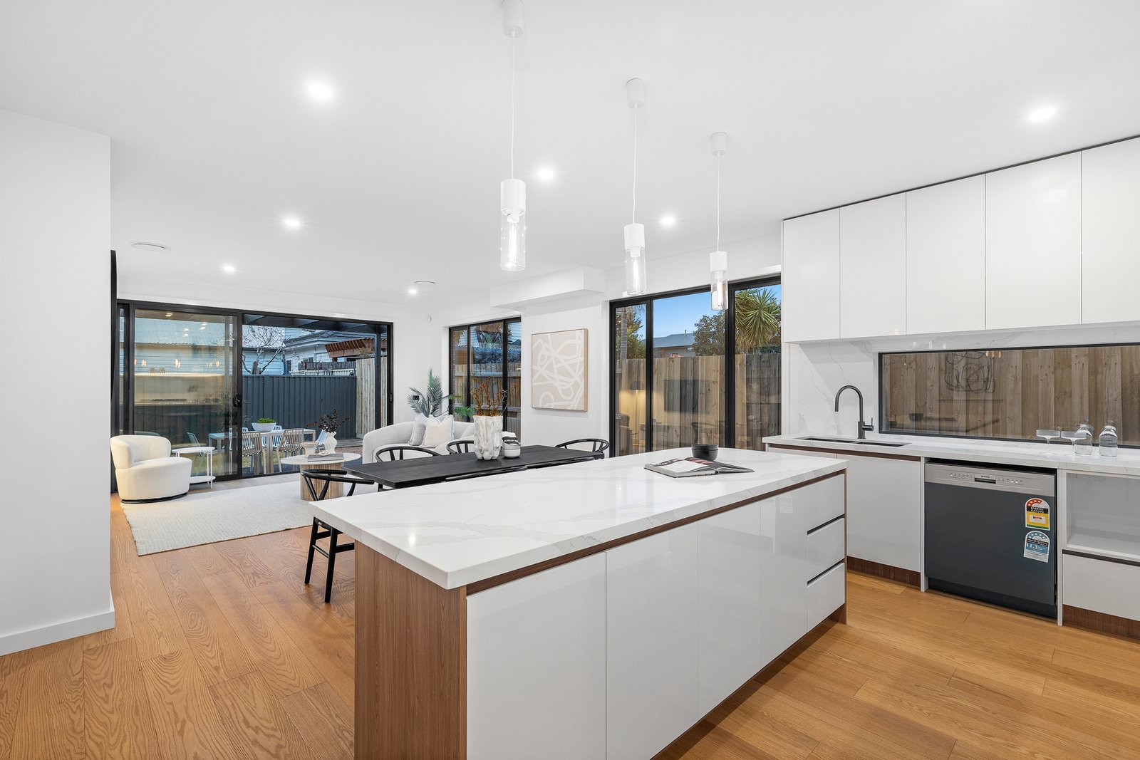 Gallery: 16A Derham Street