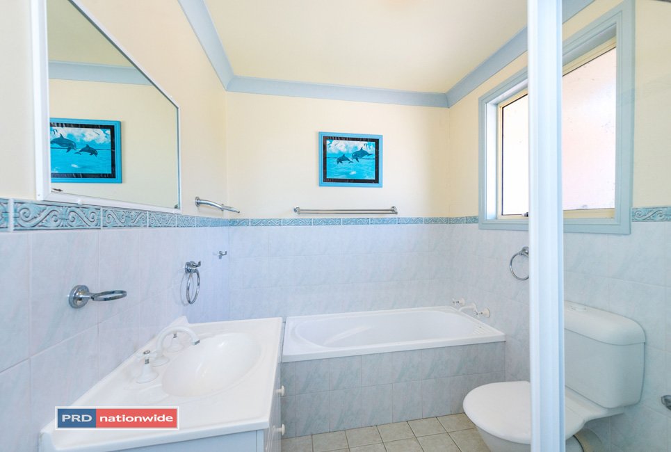 16A Endeavour Place SALAMANDER BAY 2