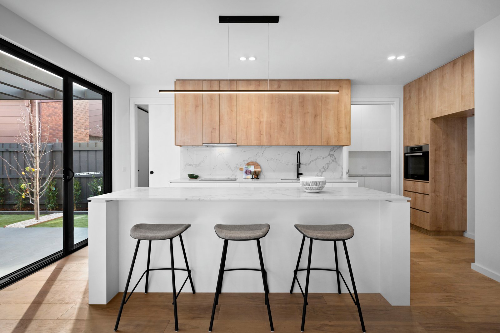 Real Estate and Property in 1/6a Gleniffer Avenue, Brighton East, VIC