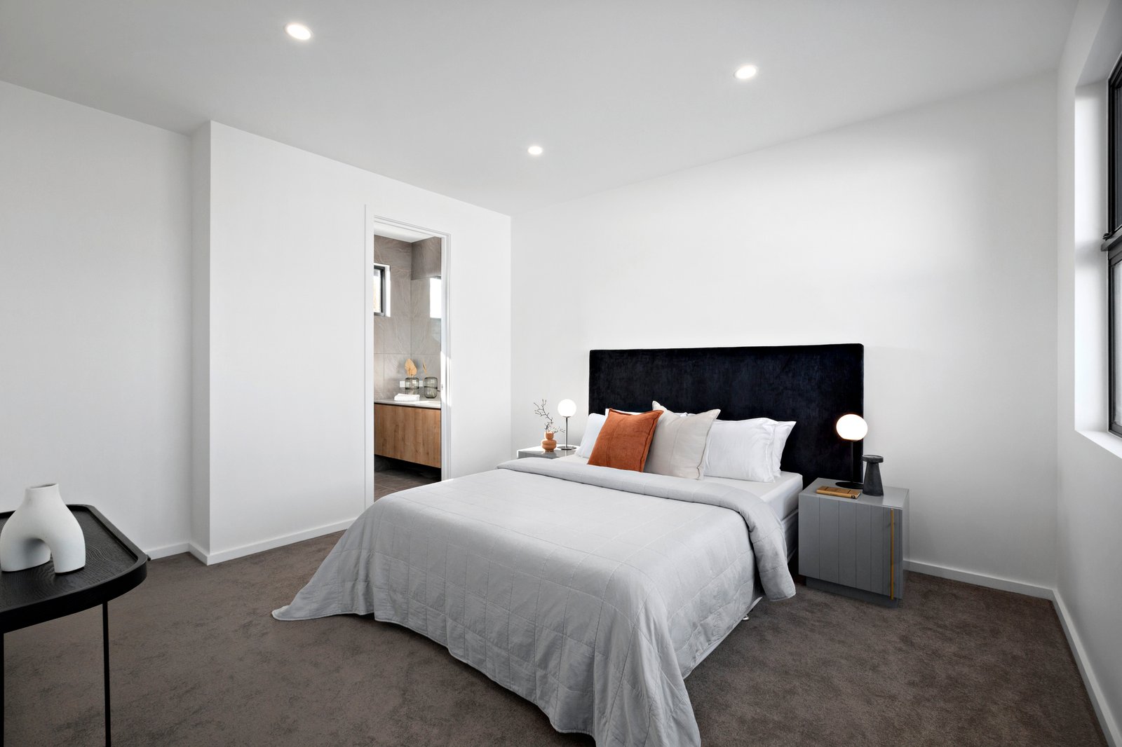 Real Estate and Property in 1/6a Gleniffer Avenue, Brighton East, VIC