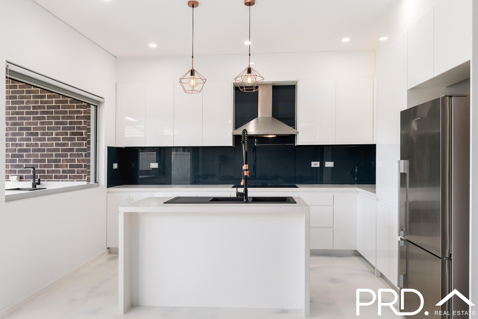 16a Grieve Crescent MILPERRA 3