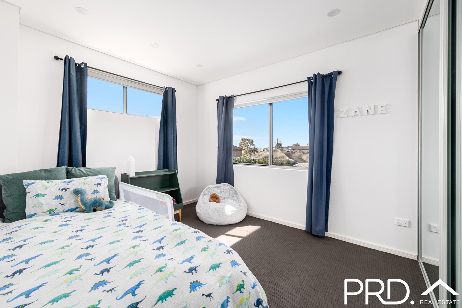 16a Grieve Crescent MILPERRA 5
