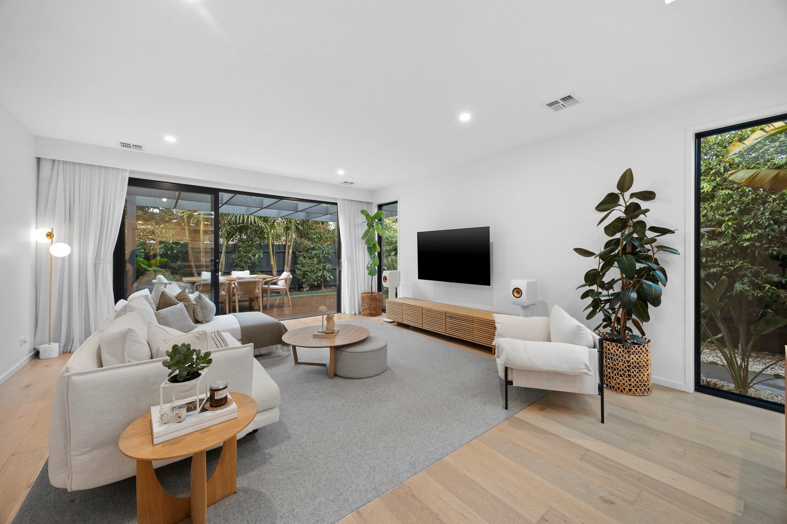 Gallery: 16a Harding Street