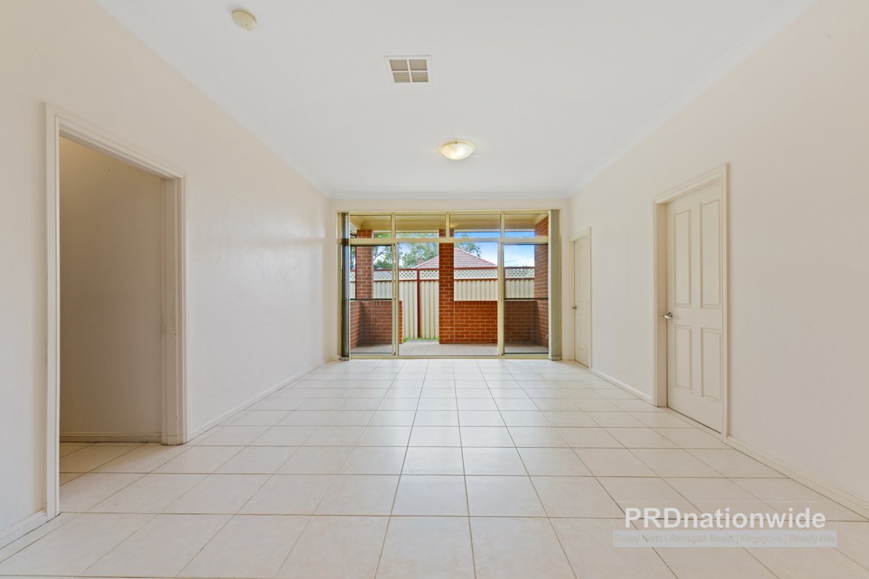 16A Kooreela Street KINGSGROVE 7