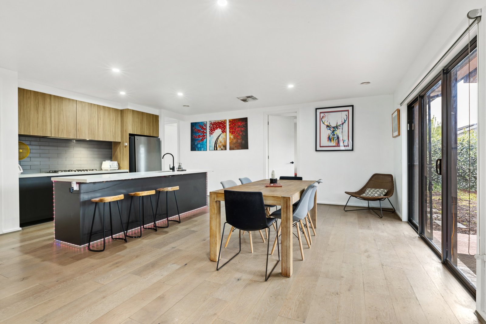 Gallery: 16A Longley Street