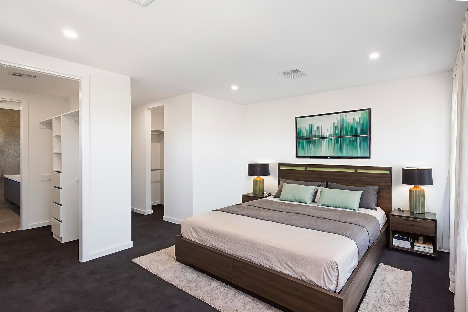 Gallery: 16A Louise Street