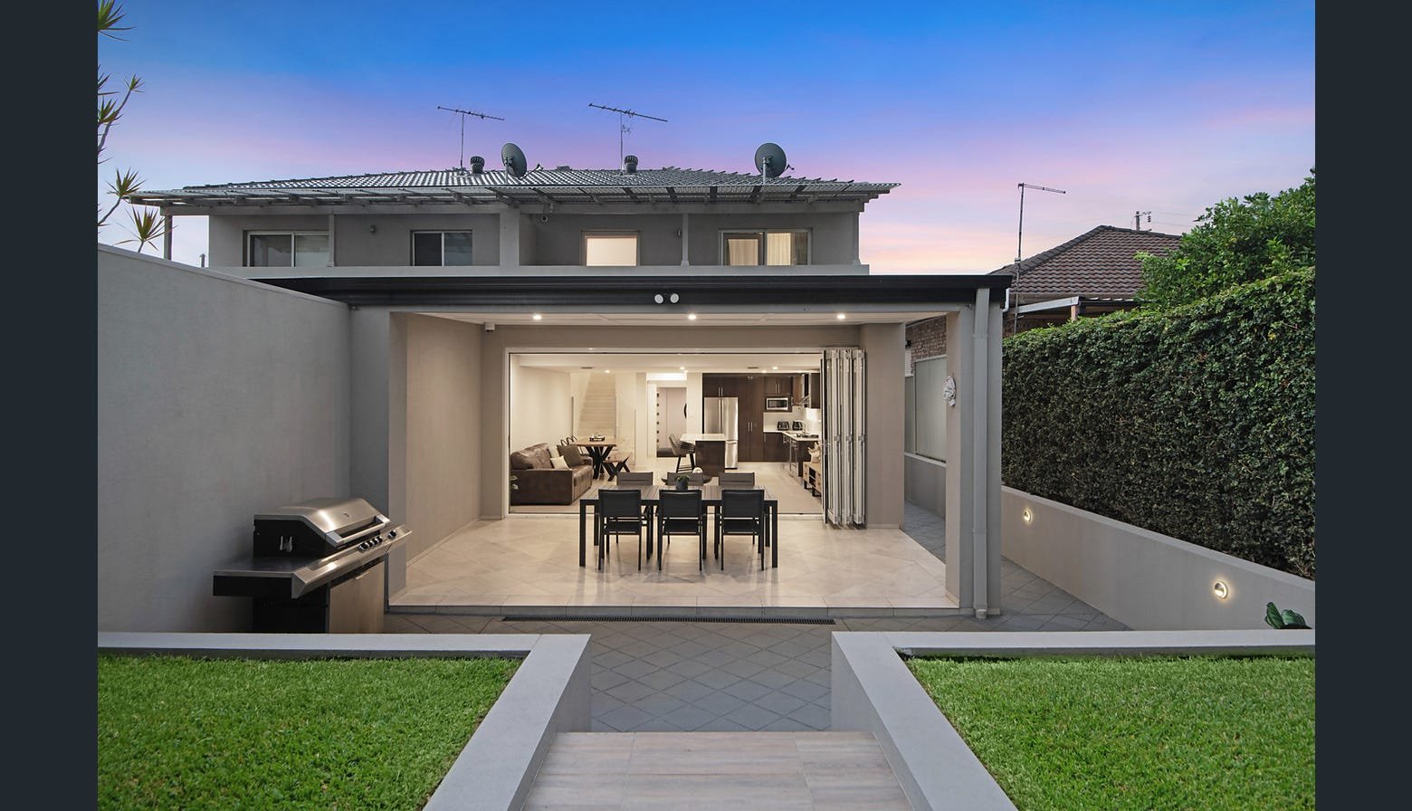 16A Mavis Avenue PEAKHURST 1