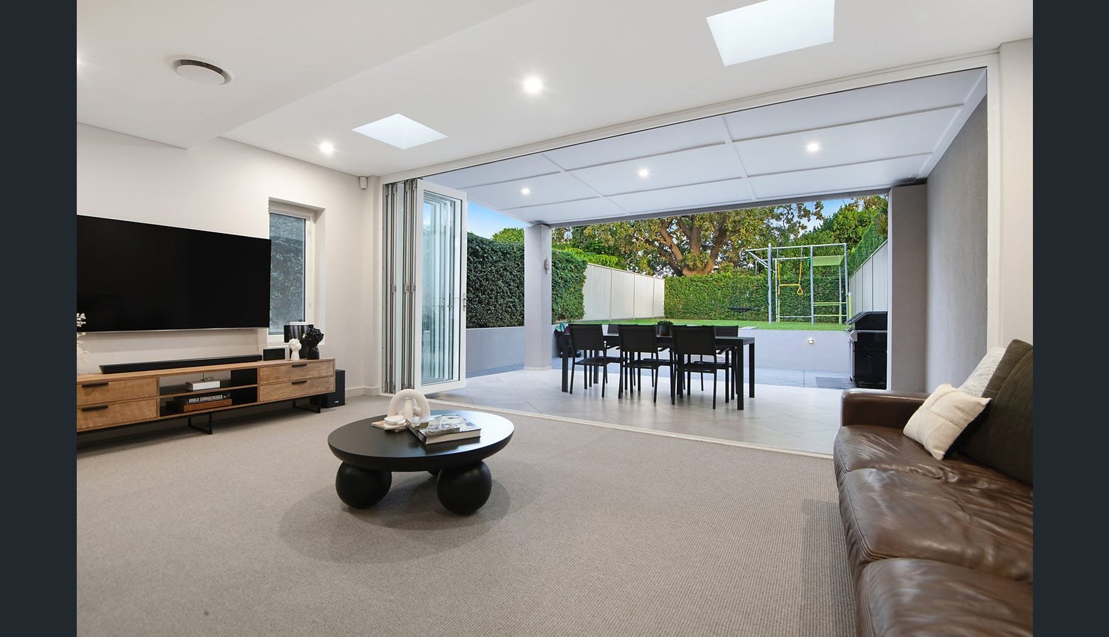 16A Mavis Avenue PEAKHURST 2