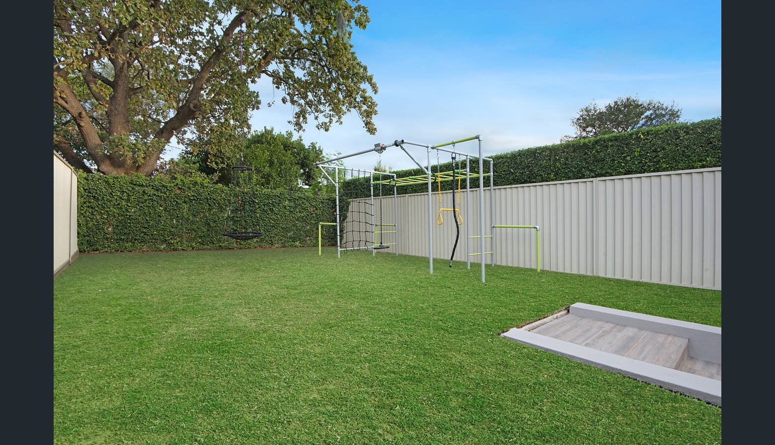 16A Mavis Avenue PEAKHURST 9