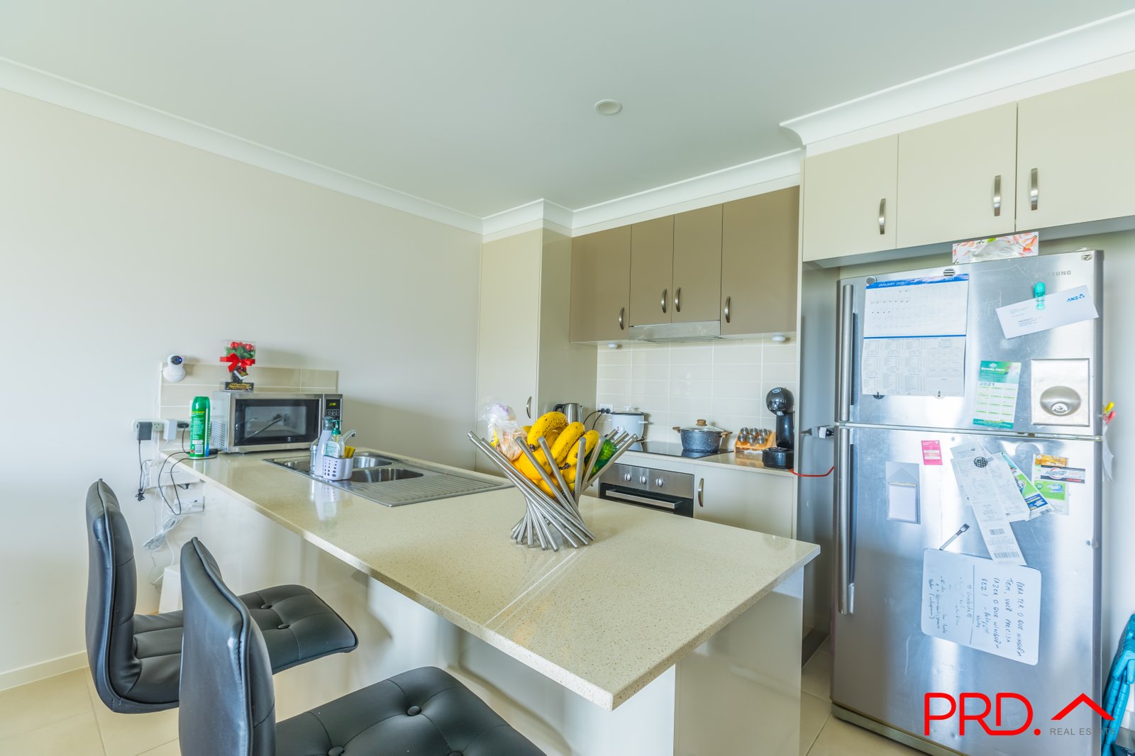 16a McKinlay Place TAMWORTH 3