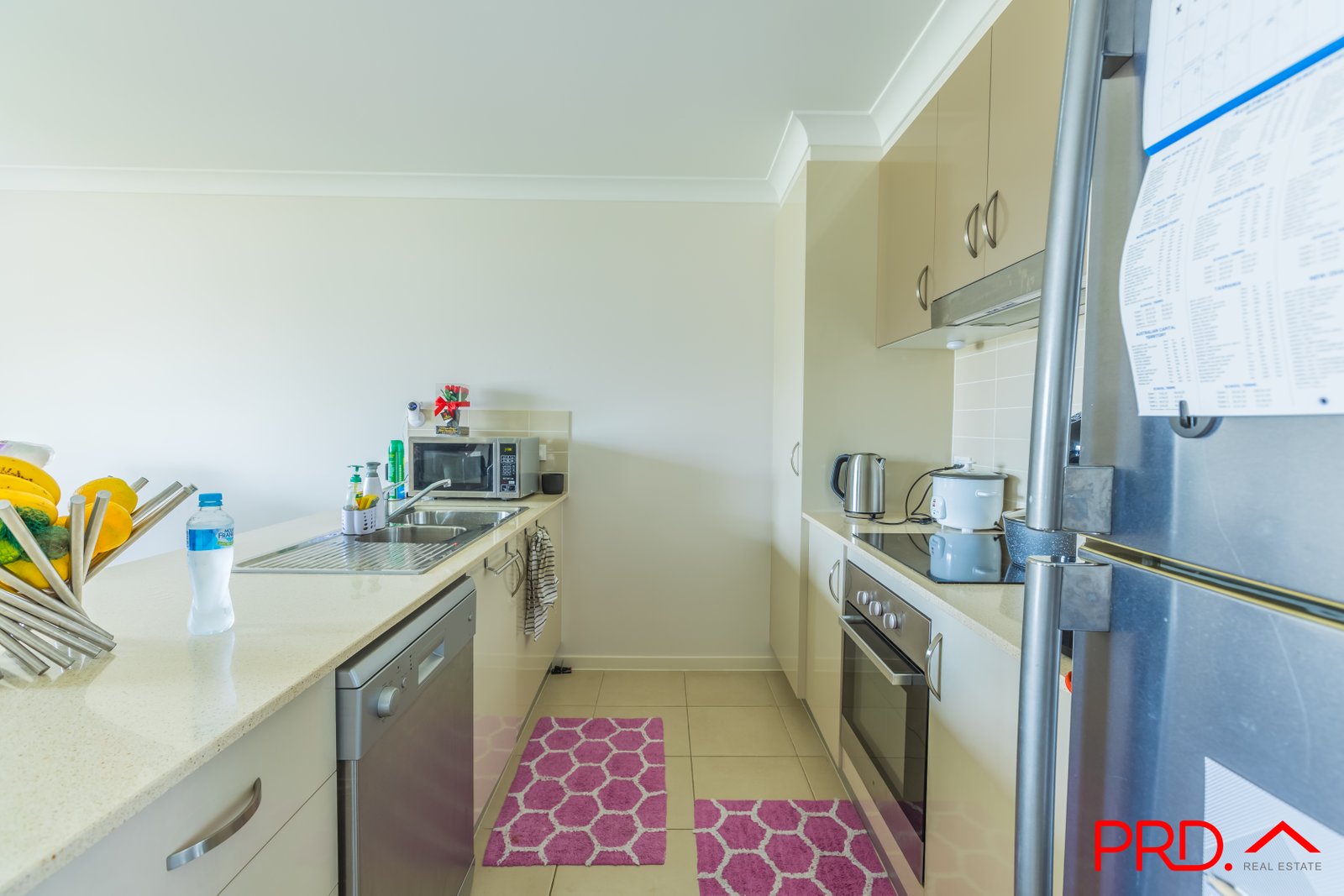 16a McKinlay Place TAMWORTH 4