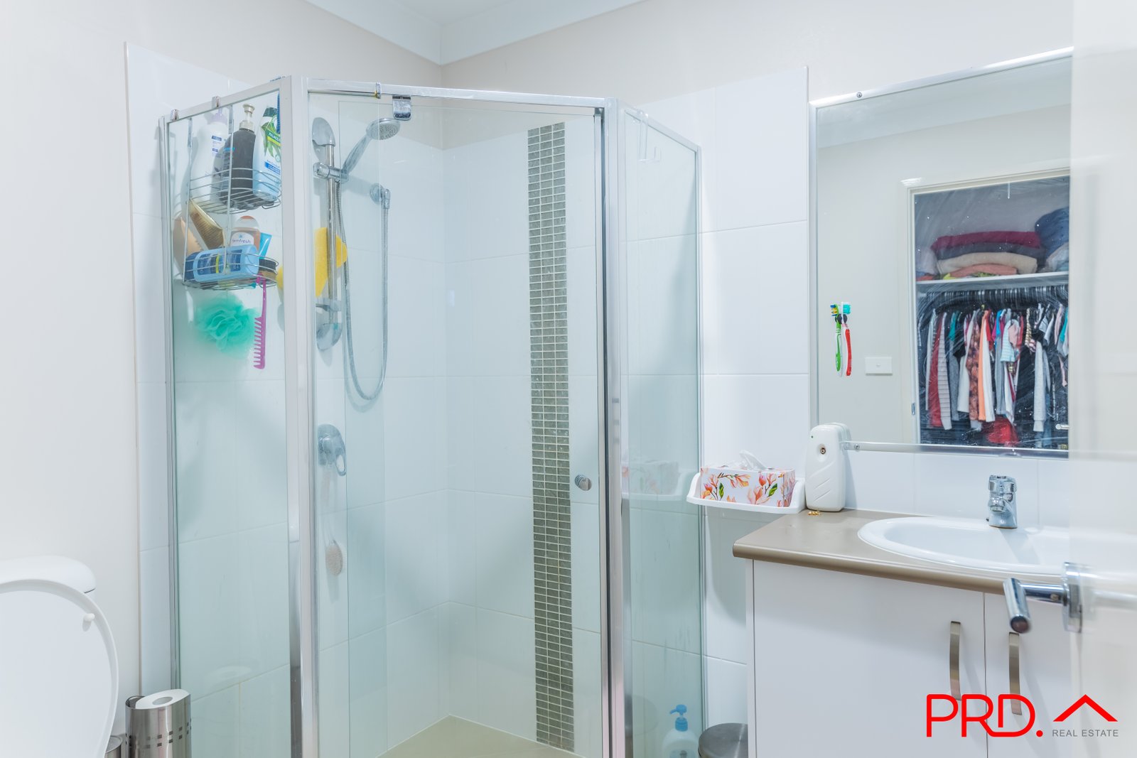 16a McKinlay Place TAMWORTH 6