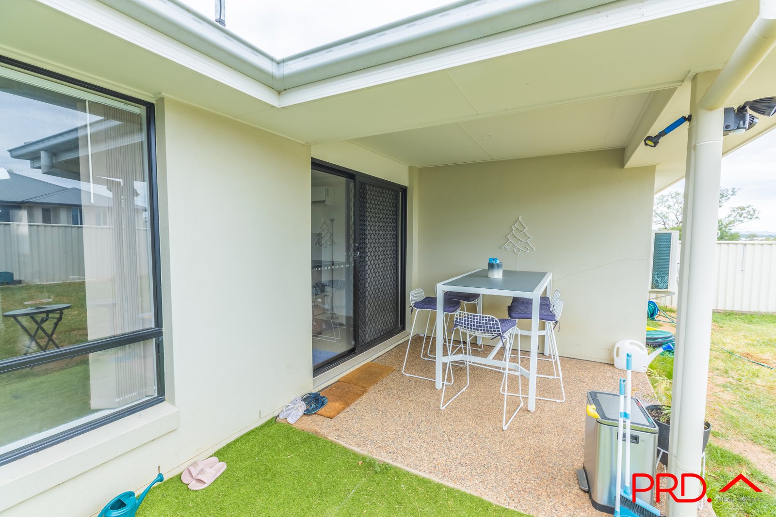 16a McKinlay Place TAMWORTH 11