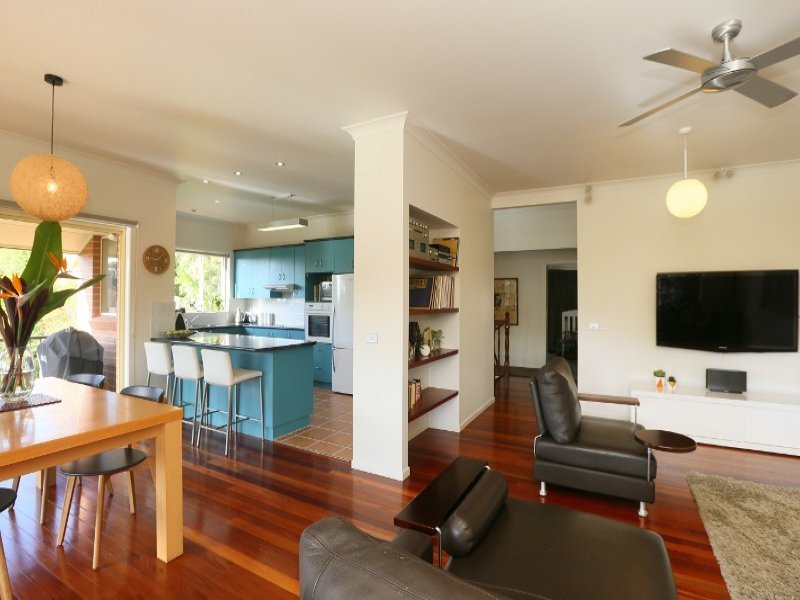 16a Merinda Avenue SAPPHIRE BEACH 3