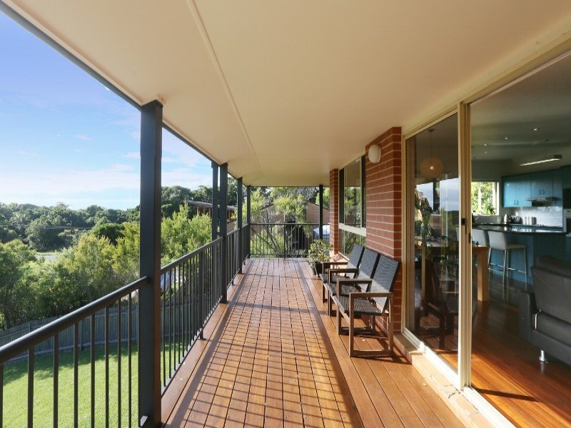 16a Merinda Avenue SAPPHIRE BEACH 4