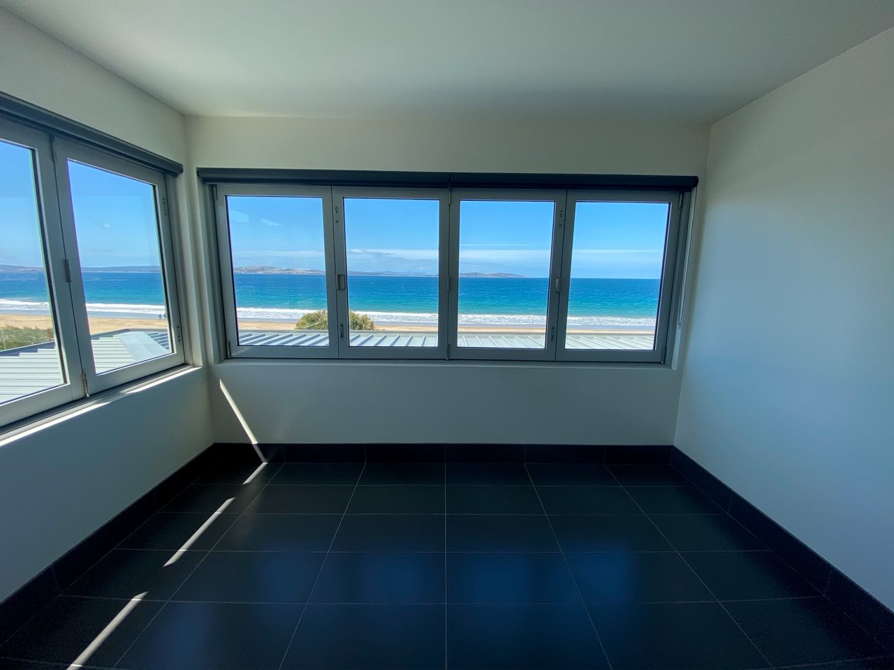 16A Ocean Esplanade BLACKMANS BAY 13