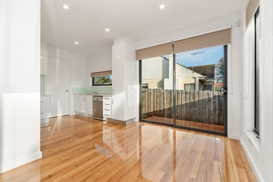 Gallery: 16A Reid Street