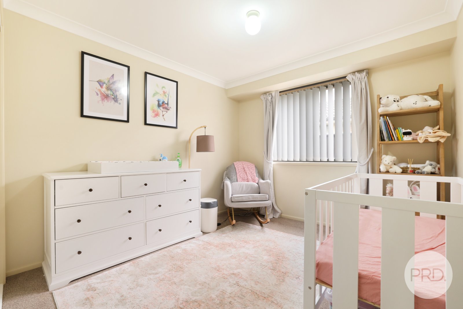 16a Rosella Avenue TAMWORTH 4