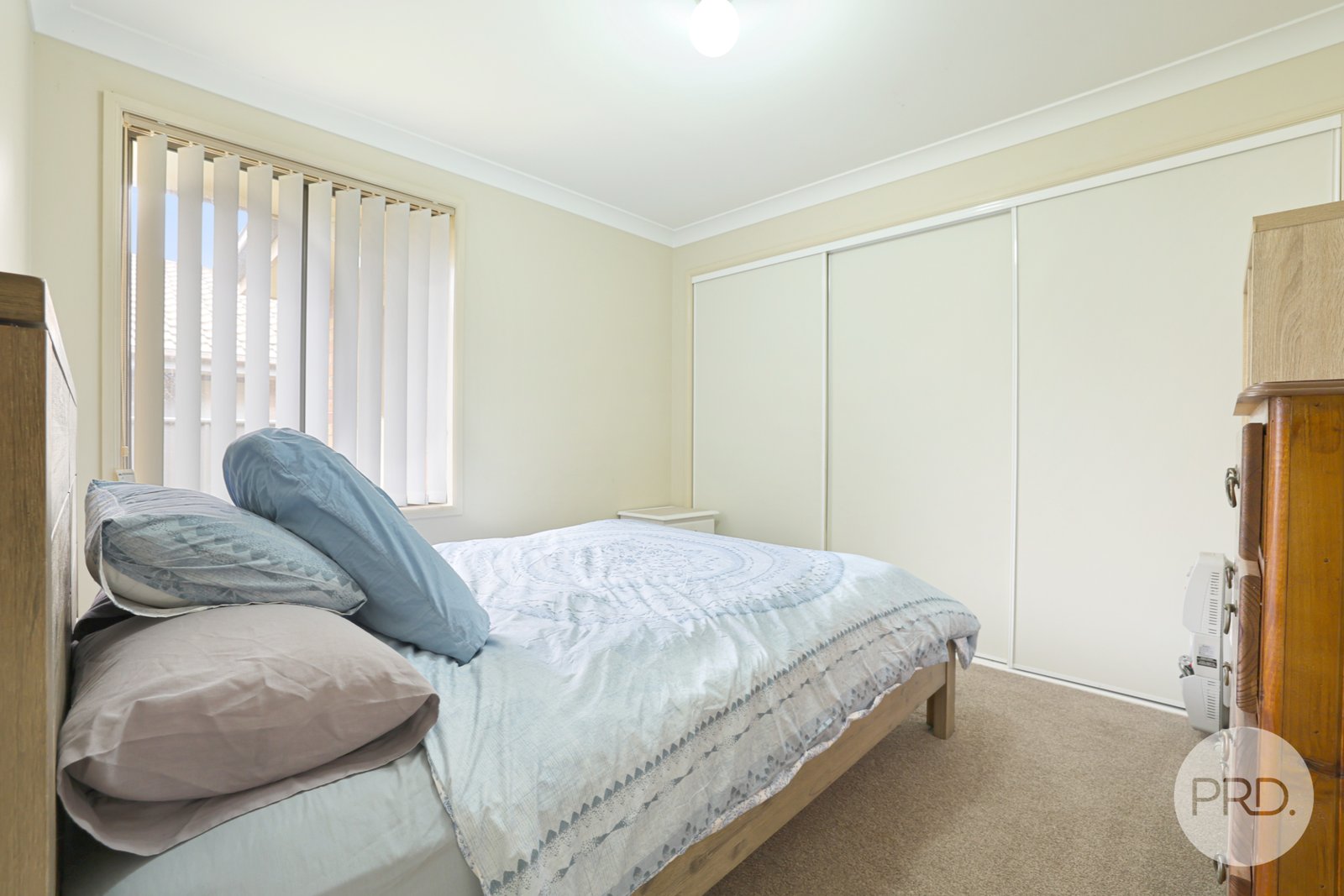 16a Rosella Avenue TAMWORTH 5