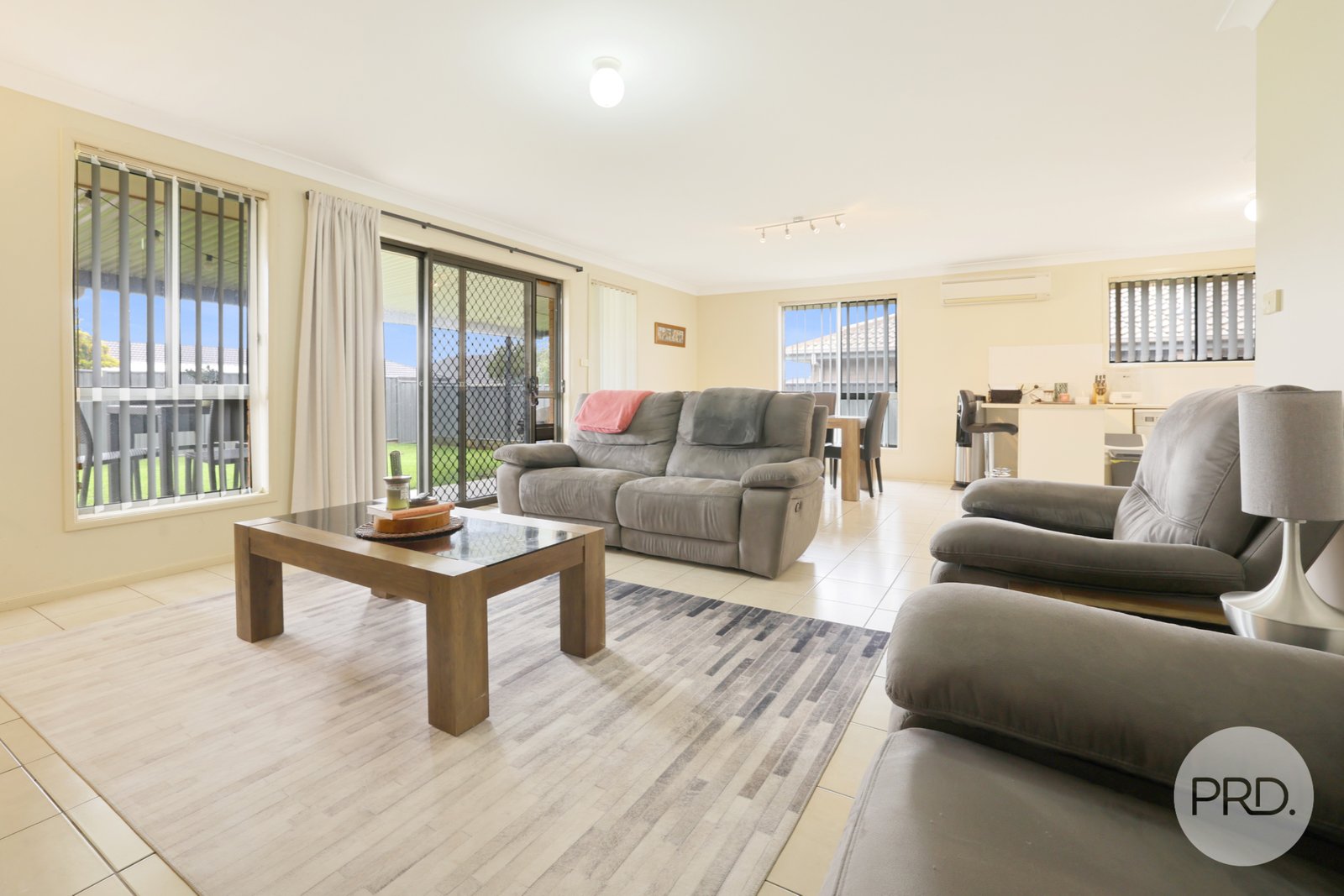 16a Rosella Avenue TAMWORTH 14