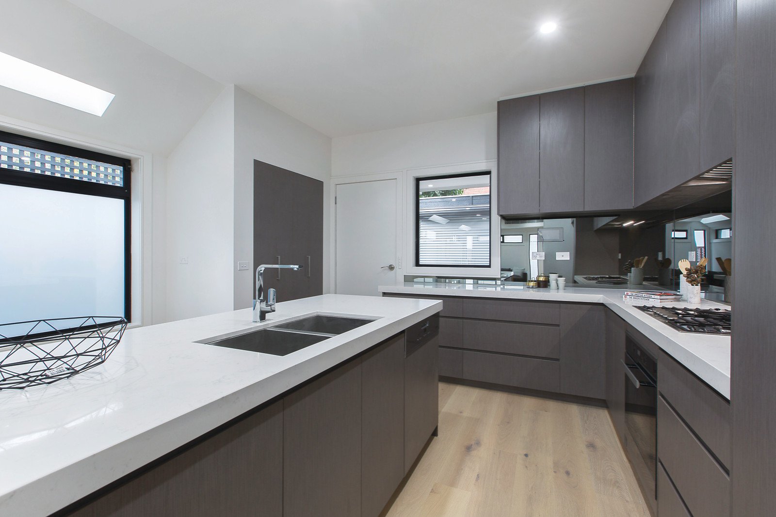 1/6a Ruabon Road, Toorak, VIC