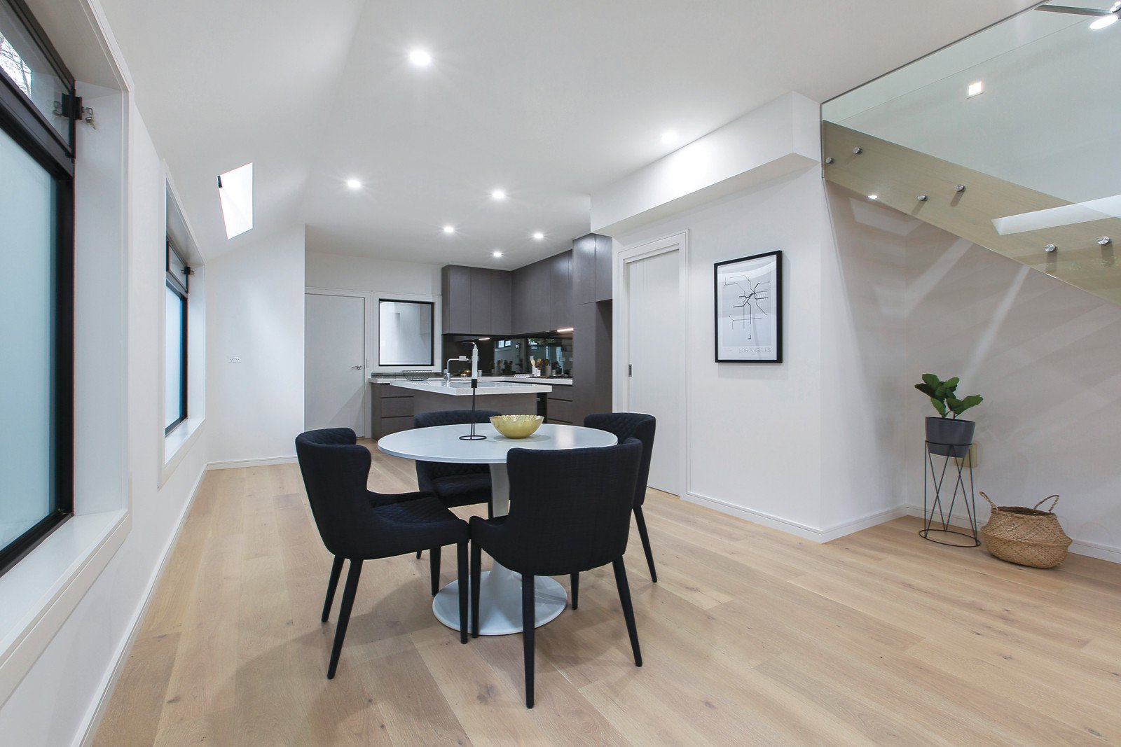 1/6a Ruabon Road, Toorak, VIC