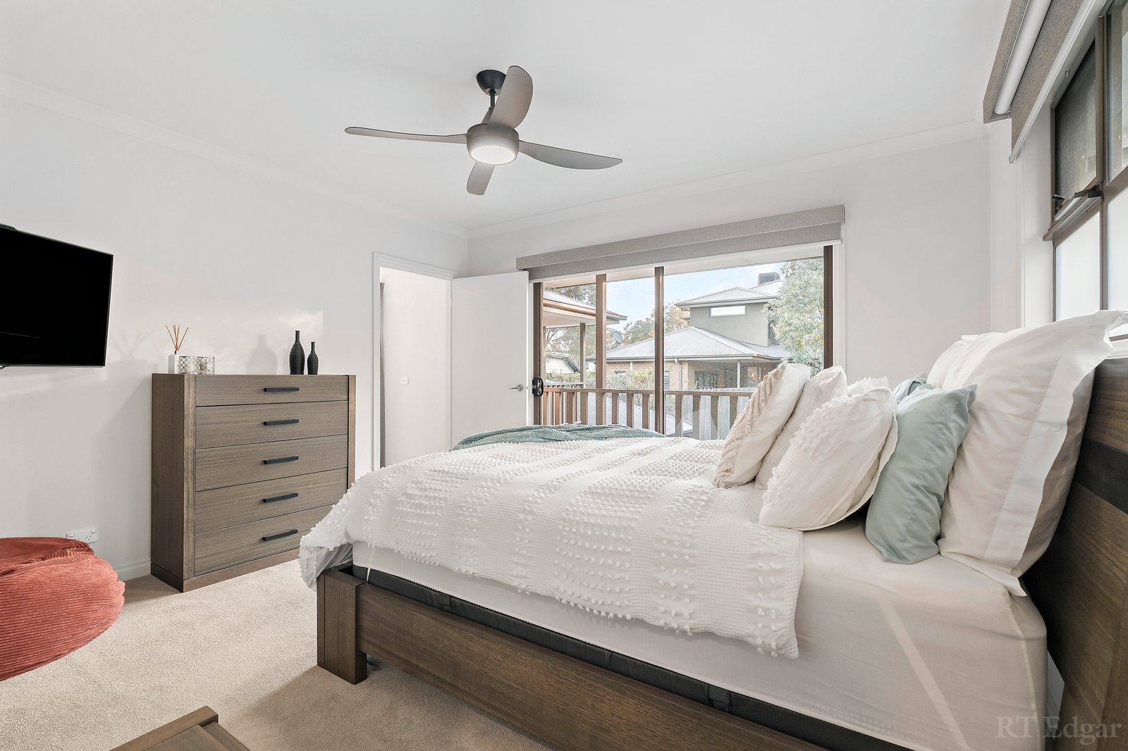 Real Estate and Property in 16A Ryans Road, Eltham, VIC