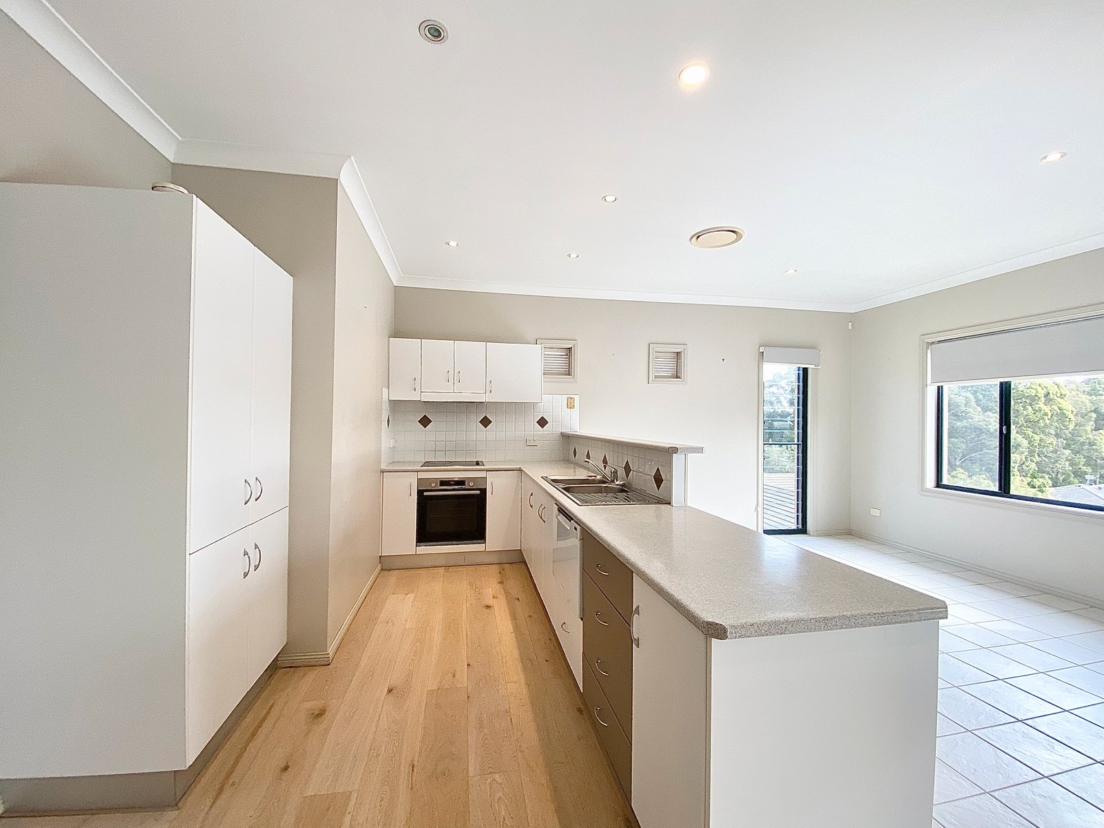 16a Seagrass Circuit CORLETTE 5