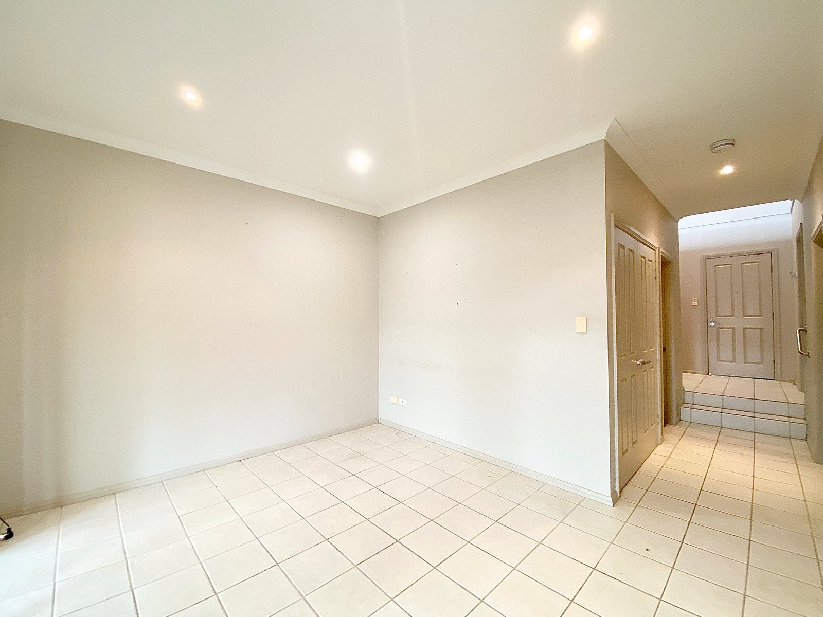 16a Seagrass Circuit CORLETTE 13