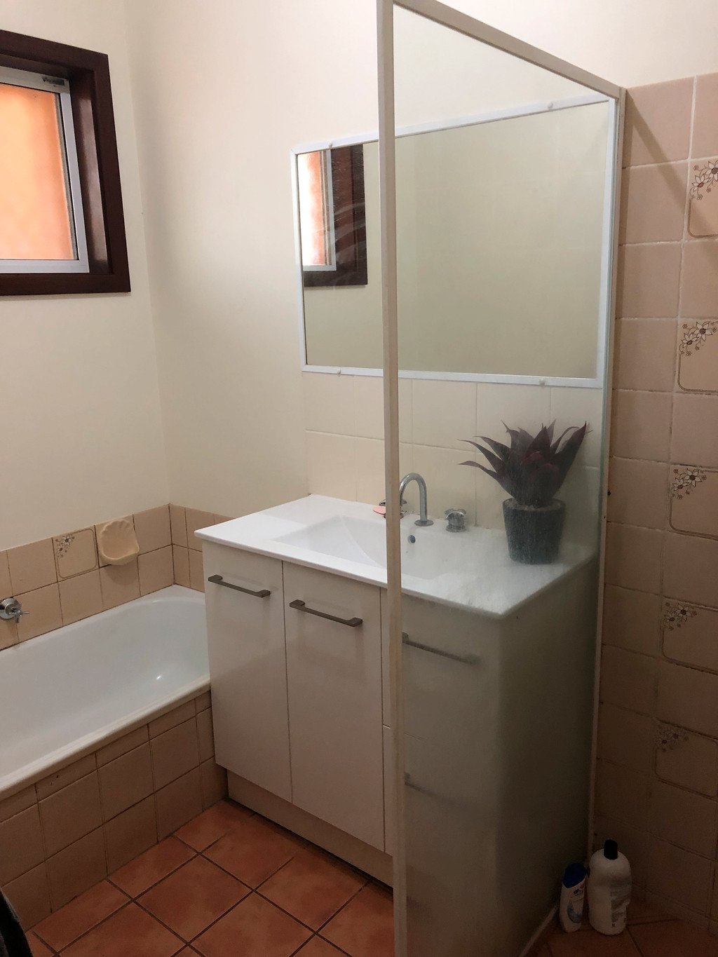 16A Tang Street BROOME 8