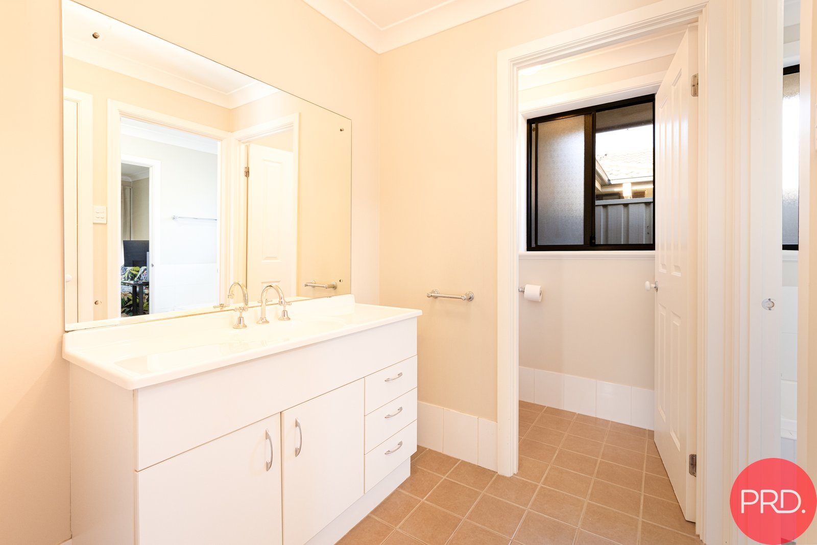 16A Thomas Street BRANXTON 12