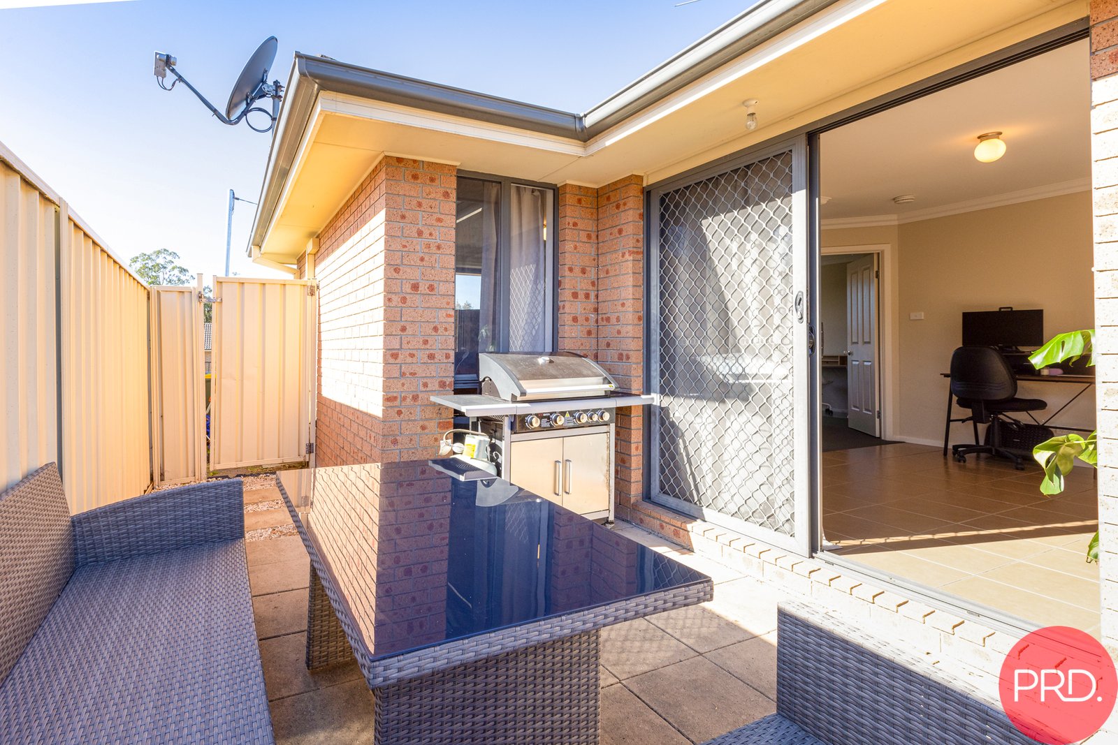16A Thomas Street BRANXTON 18