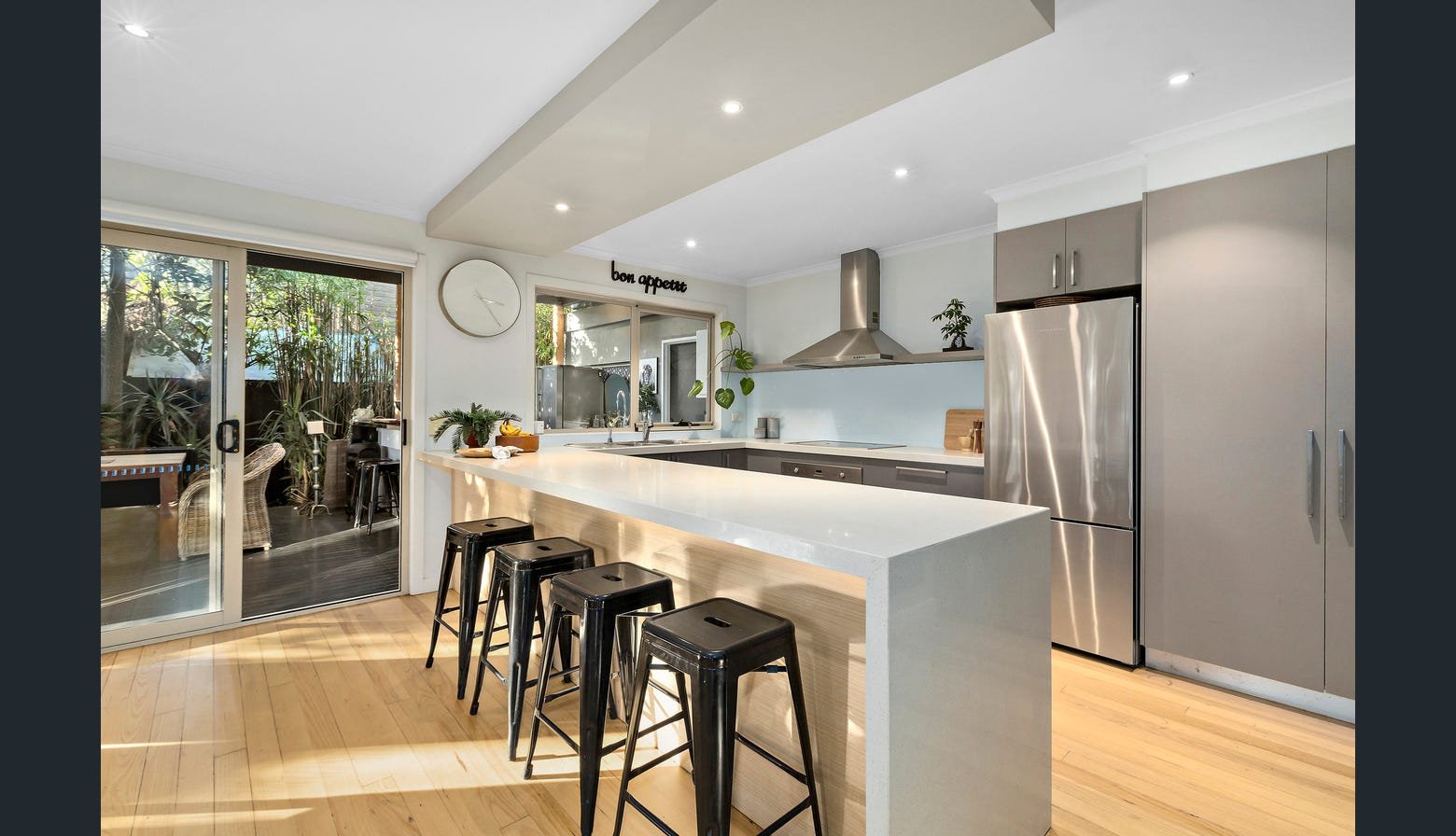 Gallery: 16a Tulip Grove