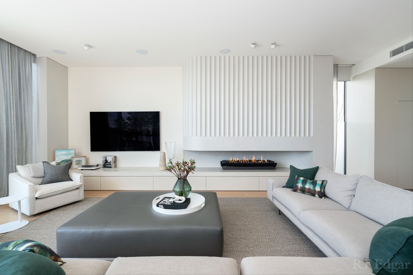 Real Estate and Property in 16a Vista Grove, Toorak, VIC