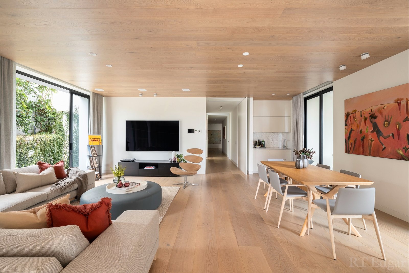 Real Estate and Property in 16a Vista Grove, Toorak, VIC