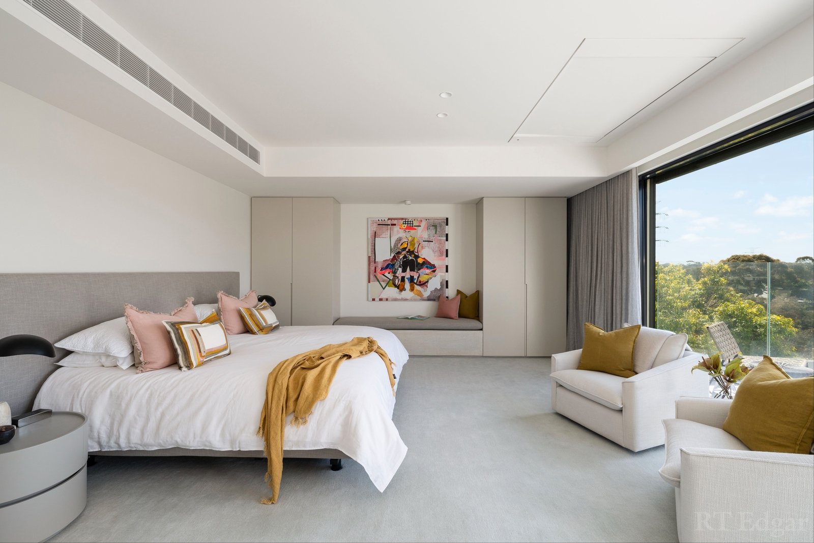 Real Estate and Property in 16a Vista Grove, Toorak, VIC