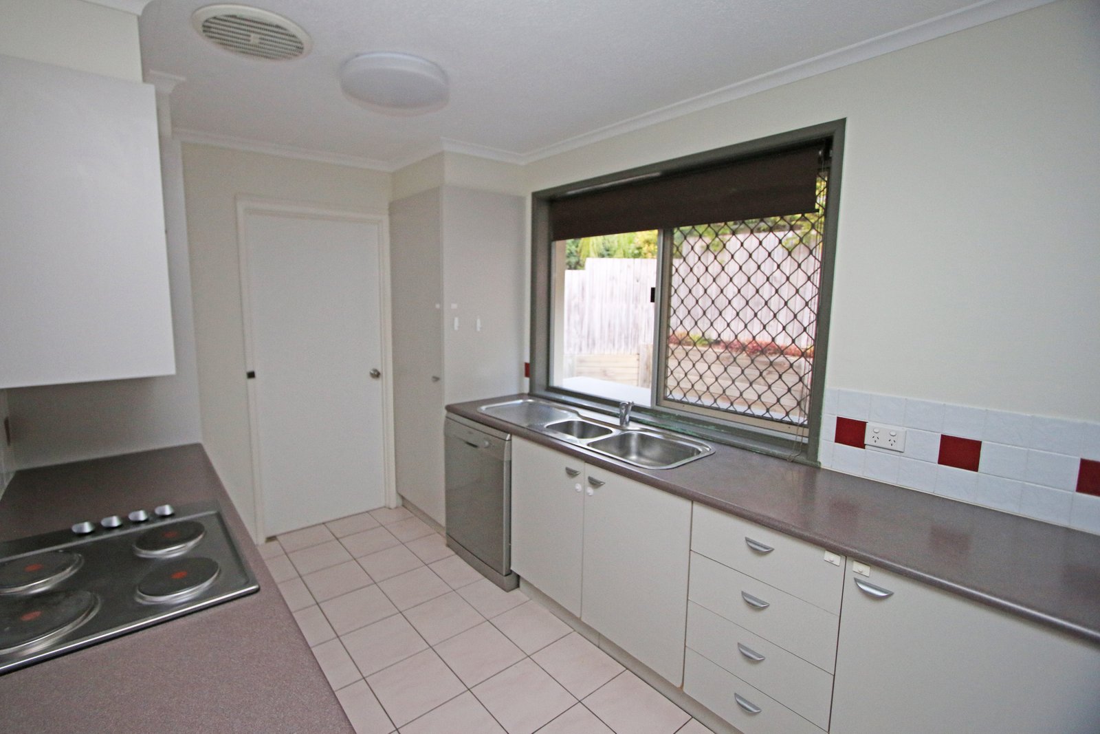 16A Wallaroo Way ASHMORE 5