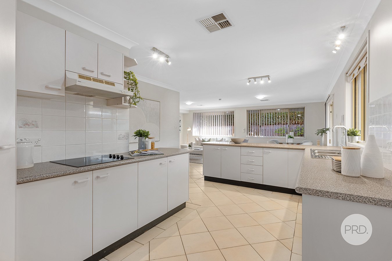 16A Webster Avenue PEAKHURST 7