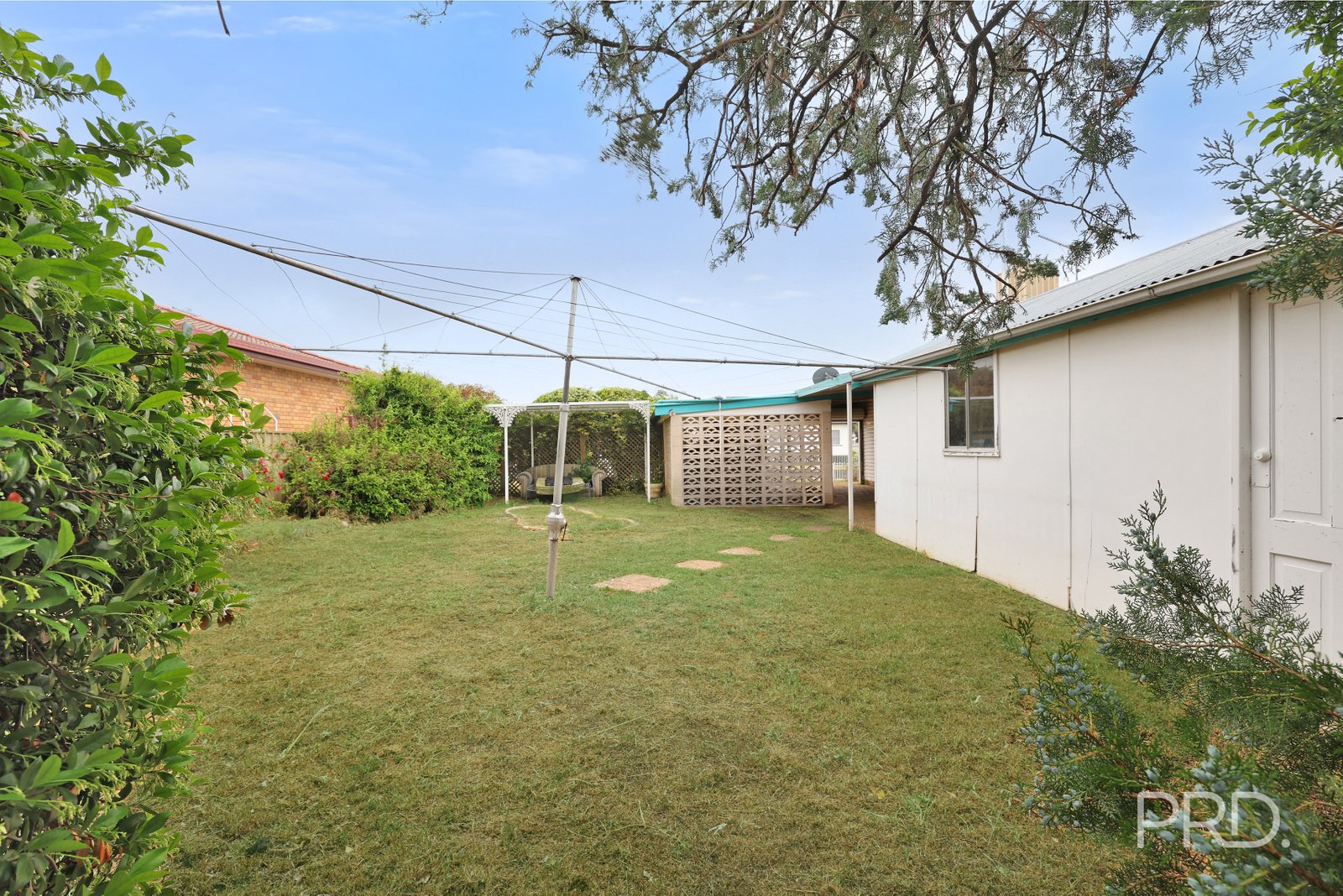 16B Churchill Street TAMWORTH 4
