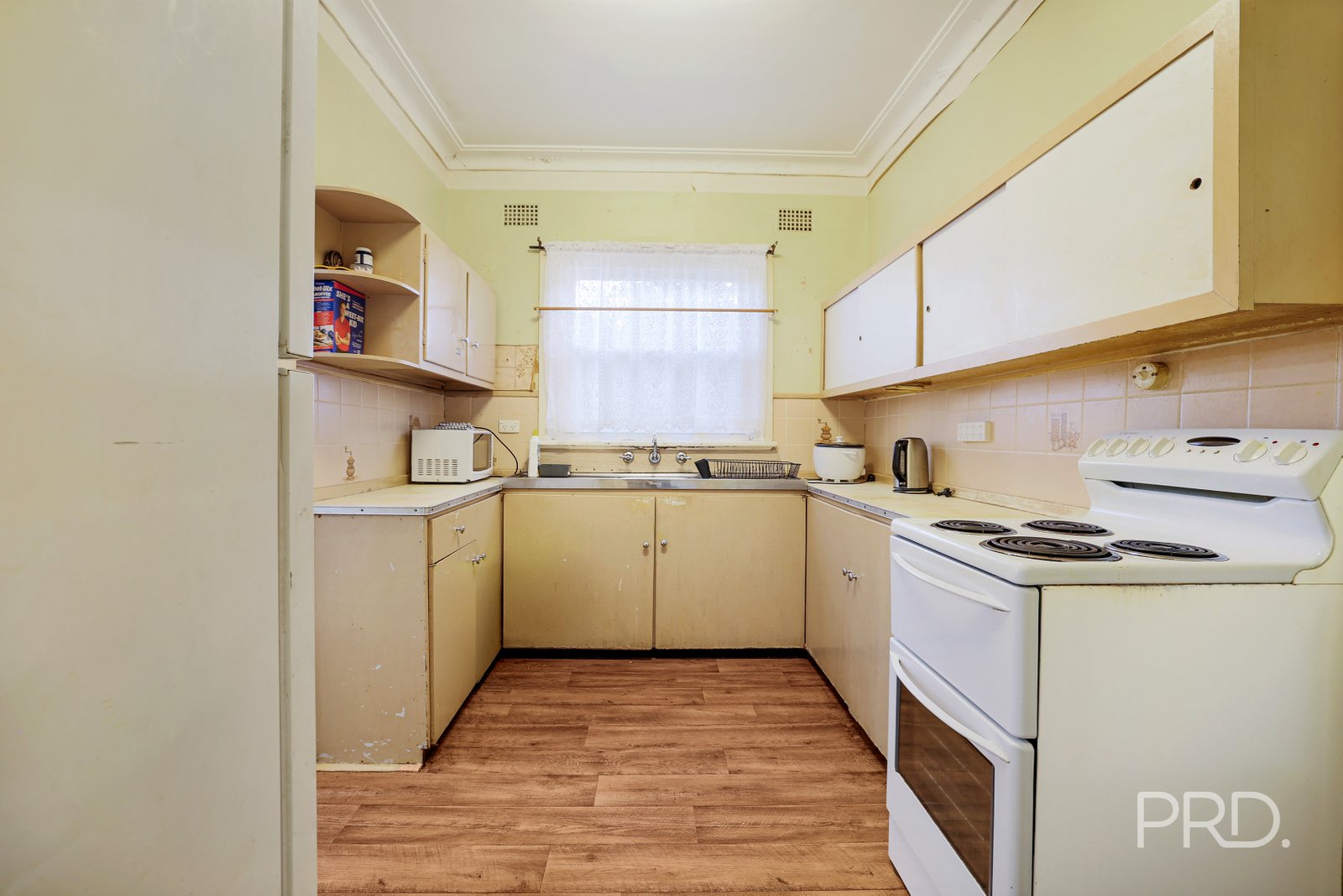 16B Churchill Street TAMWORTH 10