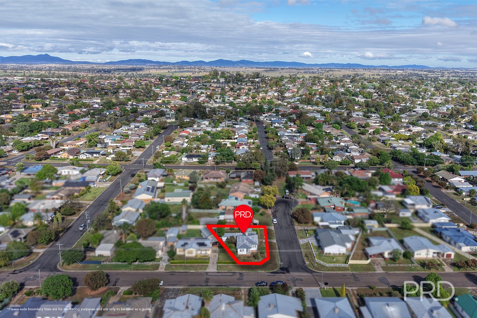 16B Churchill Street TAMWORTH 18